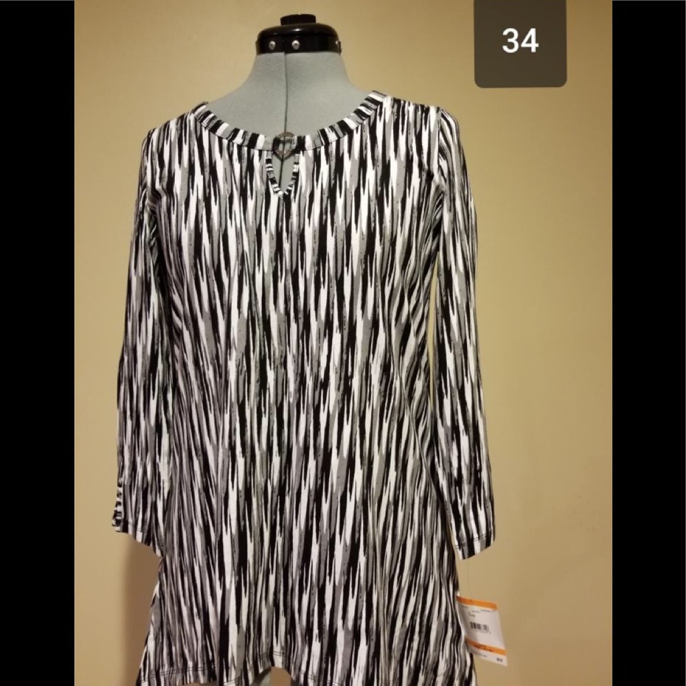 NWT Anne Klein black and white tunic top